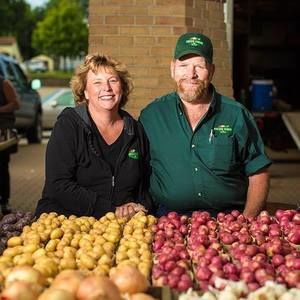 Meet your Posher, Cindy